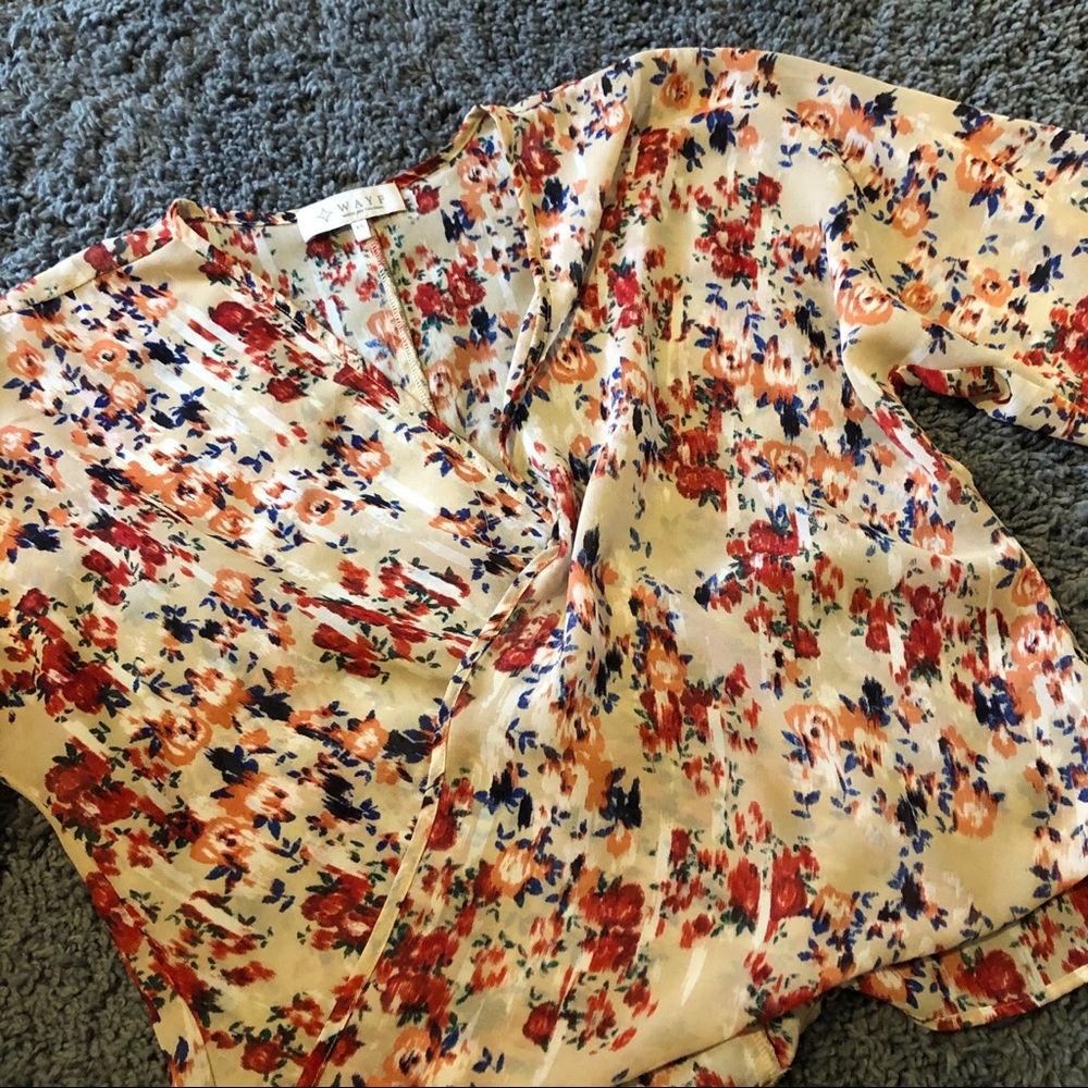 WAYF floral top